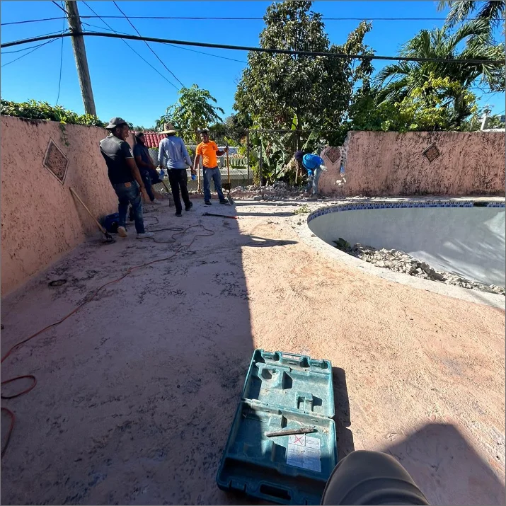 Remodelación y Construcción - TF Contractors Group LLC